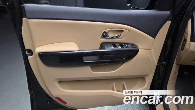 2017 Kia (Киа) All New Carnival — миниатюра 4