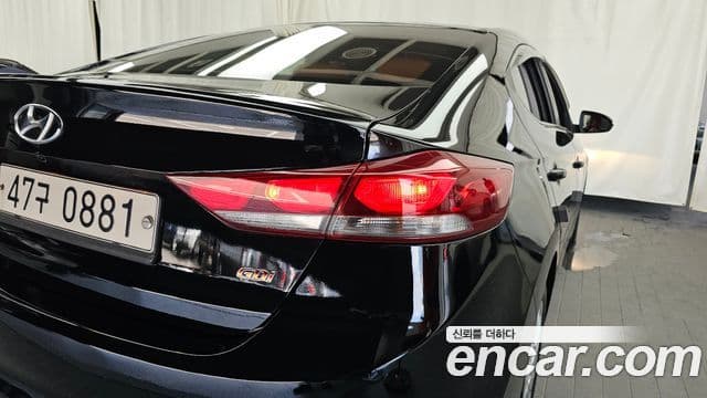 2016 Hyundai (Хёндэ) Avante AD — миниатюра 9