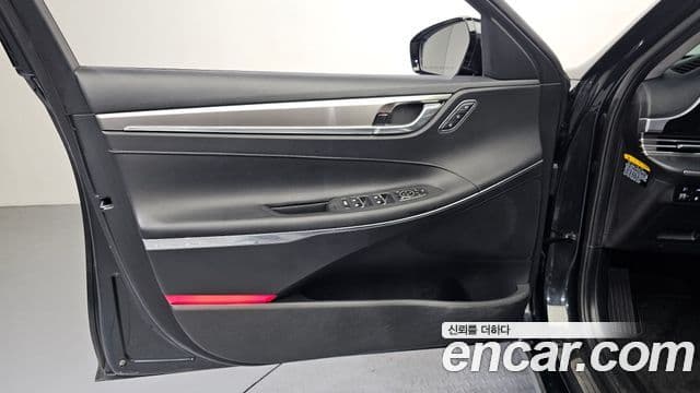 2020 Hyundai (Хёндэ) The New Grandeur IG — миниатюра 10