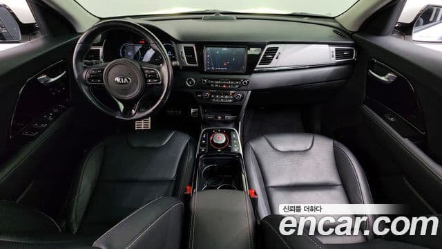 2021 Kia (Киа) Niro EV — миниатюра 5