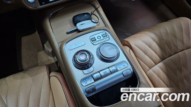 2022 Genesis G90 (RS4) — миниатюра 7