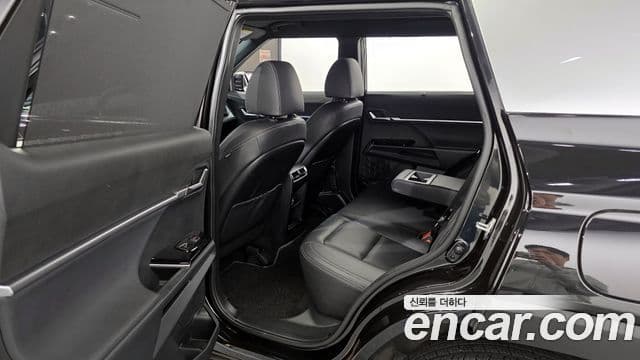 2022 SsangYong Torres — миниатюра 5