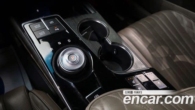 2022 Kia (Киа) K8
