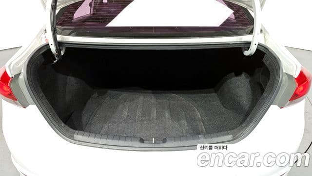 2016 Hyundai (Хёндэ) Avante AD — миниатюра 5