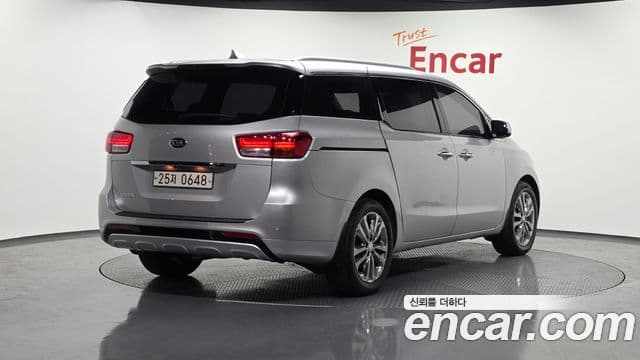 2016 Kia (Киа) All New Carnival — миниатюра 6