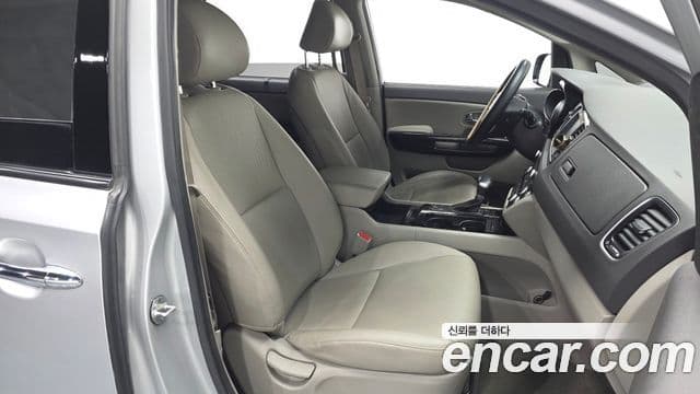 2016 Kia (Киа) All New Carnival — миниатюра 3