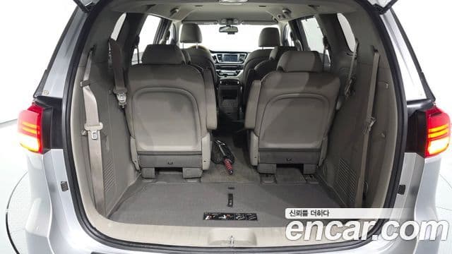 2016 Kia (Киа) All New Carnival — миниатюра 8