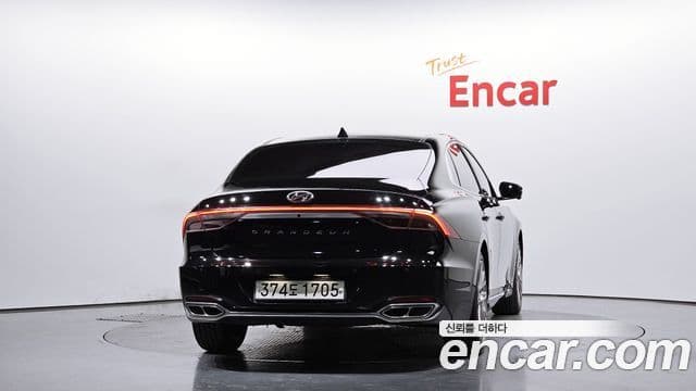 2020 Hyundai (Хёндэ) The New Grandeur IG — миниатюра 8