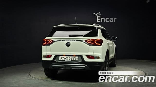 2020 SsangYong 뷰티풀 코란도 — миниатюра 9