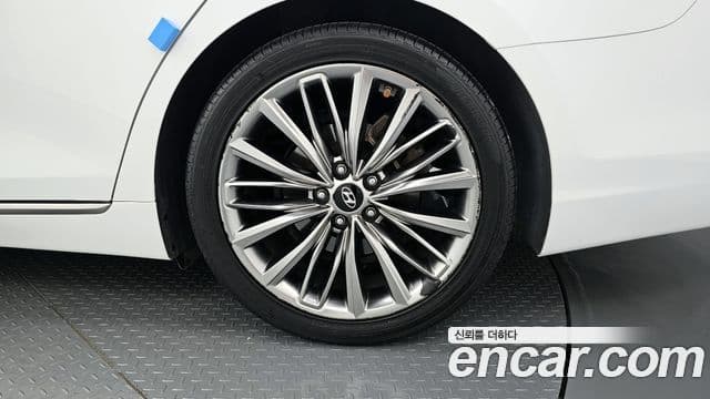 2017 Hyundai (Хёндэ) Grandeur IG — миниатюра 9