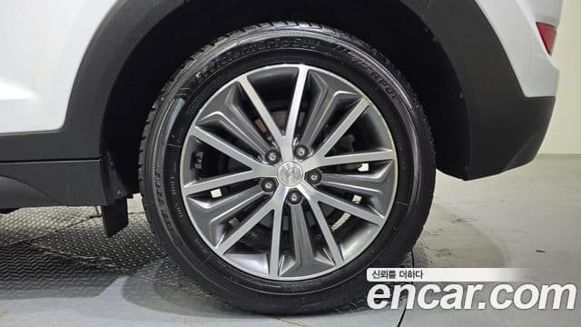 2015 Hyundai (Хёндэ) All New Tucson — миниатюра 5