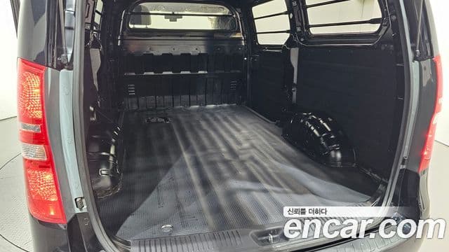 2020 Hyundai (Хёндэ) The New Grand Starex — миниатюра 5
