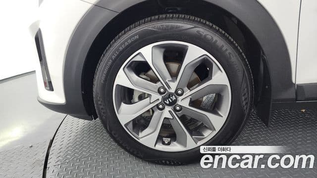 2019 Kia (Киа) 스토닉 — миниатюра 8