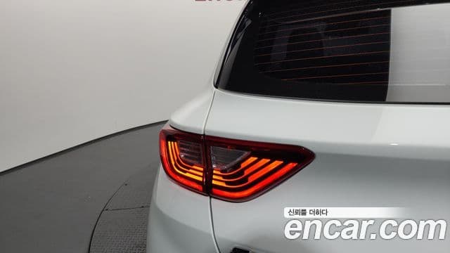 2019 Kia (Киа) 스토닉 — миниатюра 9