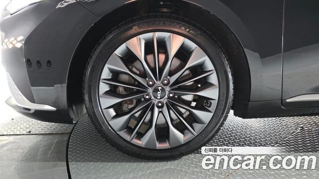 2023 Kia (Киа) K8 — миниатюра 6