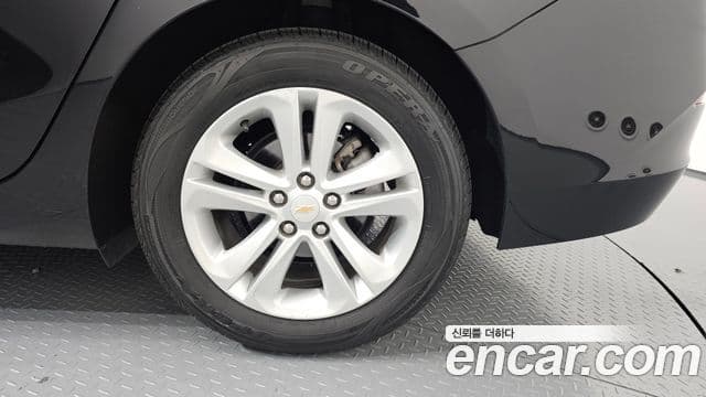 2017 Chevrolet All New 크루즈 — миниатюра 3