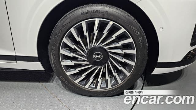 2025 Hyundai (Хёндэ) Grandeur (GN7) — миниатюра 5