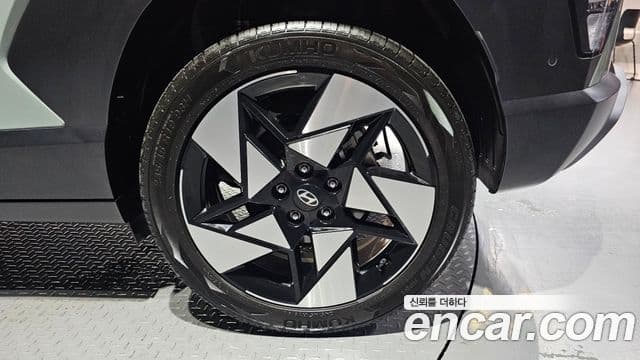 2023 Hyundai (Хёндэ) Kona (SX2) — миниатюра 2