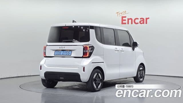 2023 Kia (Киа) The New Ray EV — миниатюра 6
