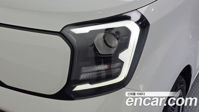 2023 Kia (Киа) The New Ray EV — миниатюра 2