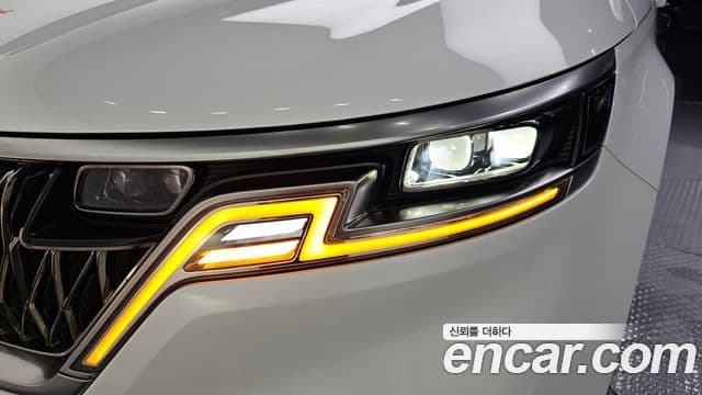 2023 Kia (Киа) Carnival 4th Gen — миниатюра 6