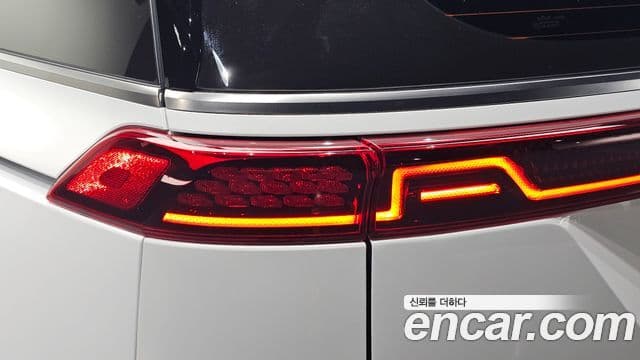 2023 Kia (Киа) Carnival 4th Gen — миниатюра 8