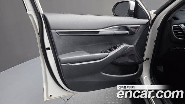 2023 Kia (Киа) The New Seltos — миниатюра 10