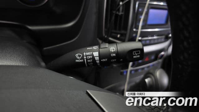 2021 Hyundai (Хёндэ) The New Grand Starex — миниатюра 9