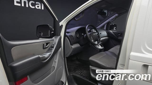 2008 Hyundai (Хёндэ) Grand Starex — миниатюра 10
