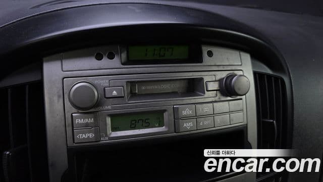 2008 Hyundai (Хёндэ) Grand Starex — миниатюра 2