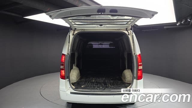 2008 Hyundai (Хёндэ) Grand Starex — миниатюра 4