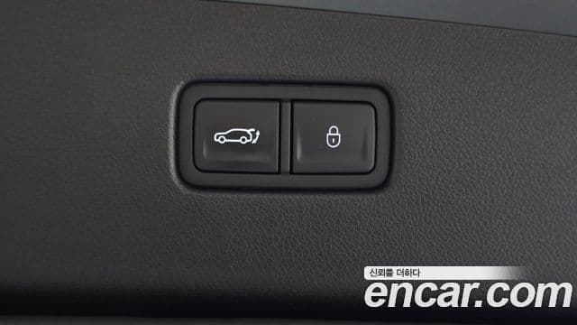 2024 Genesis GV70 — миниатюра 10