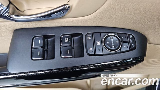 2017 Kia (Киа) All New Carnival — миниатюра 5