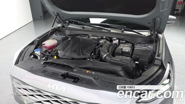 2022 Kia (Киа) K8 — миниатюра 9