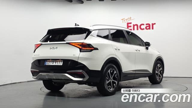 2024 Kia (Киа) Sportage 5세대 Hybrid — миниатюра 10