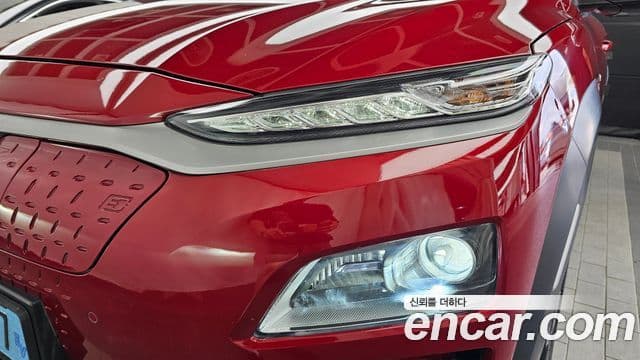 2020 Hyundai (Хёндэ) Kona Electric — миниатюра 8