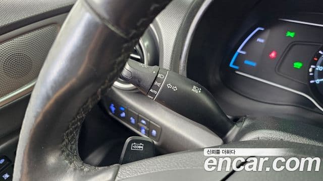 2020 Hyundai (Хёндэ) Kona Electric — миниатюра 2