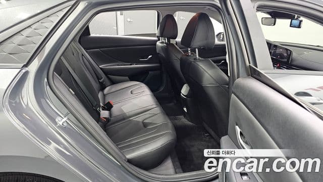 2023 Hyundai (Хёндэ) The New Avante (CN7) — миниатюра 10