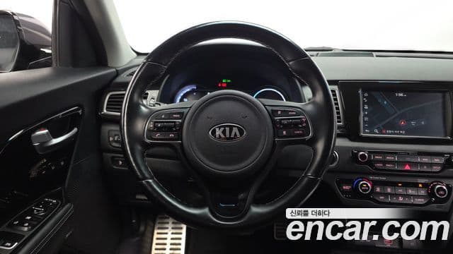 2019 Kia (Киа) Niro EV — миниатюра 7