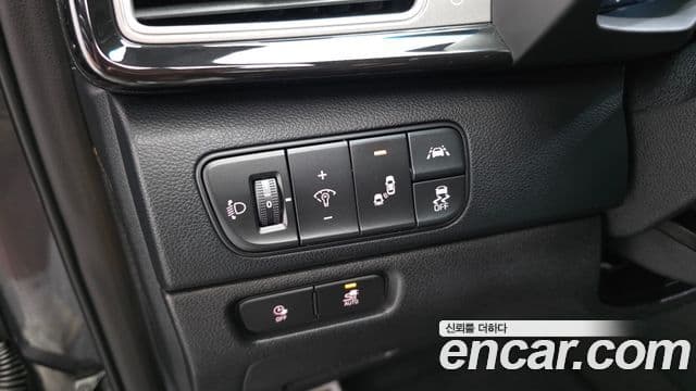 2019 Kia (Киа) Niro EV — миниатюра 4