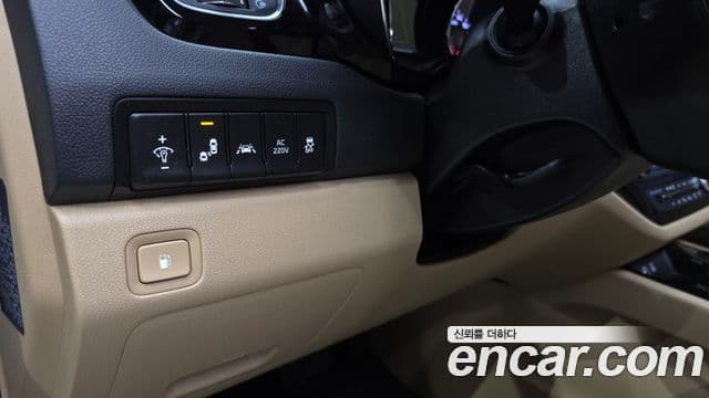 2015 Kia (Киа) All New Carnival — миниатюра 5