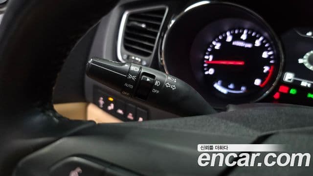 2015 Kia (Киа) All New Carnival — миниатюра 6