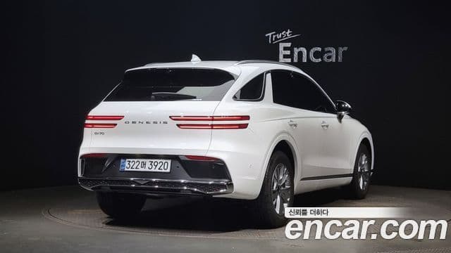 2024 Genesis GV70 — миниатюра 2