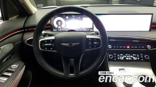 2024 Genesis GV70 — миниатюра 9