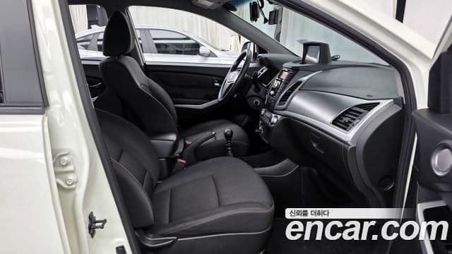 2015 SsangYong New 코란도 C — миниатюра 9