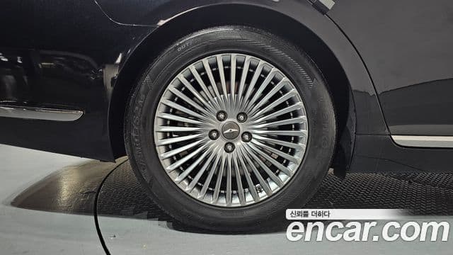 2020 Genesis G90 — миниатюра 10