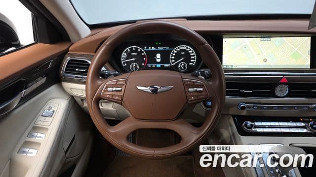 2020 Genesis G90 — миниатюра 4
