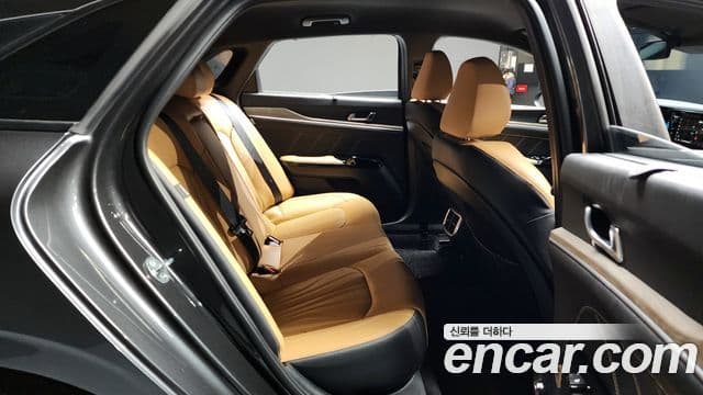 2020 Kia (Киа) K5 3rd Gen — миниатюра 10