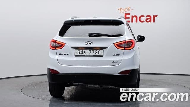 2013 Hyundai (Хёндэ) New Tucson ix — миниатюра 5