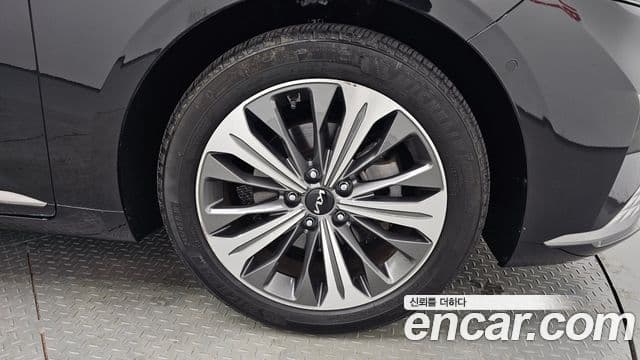 2021 Kia (Киа) K8 Hybrid — миниатюра 3